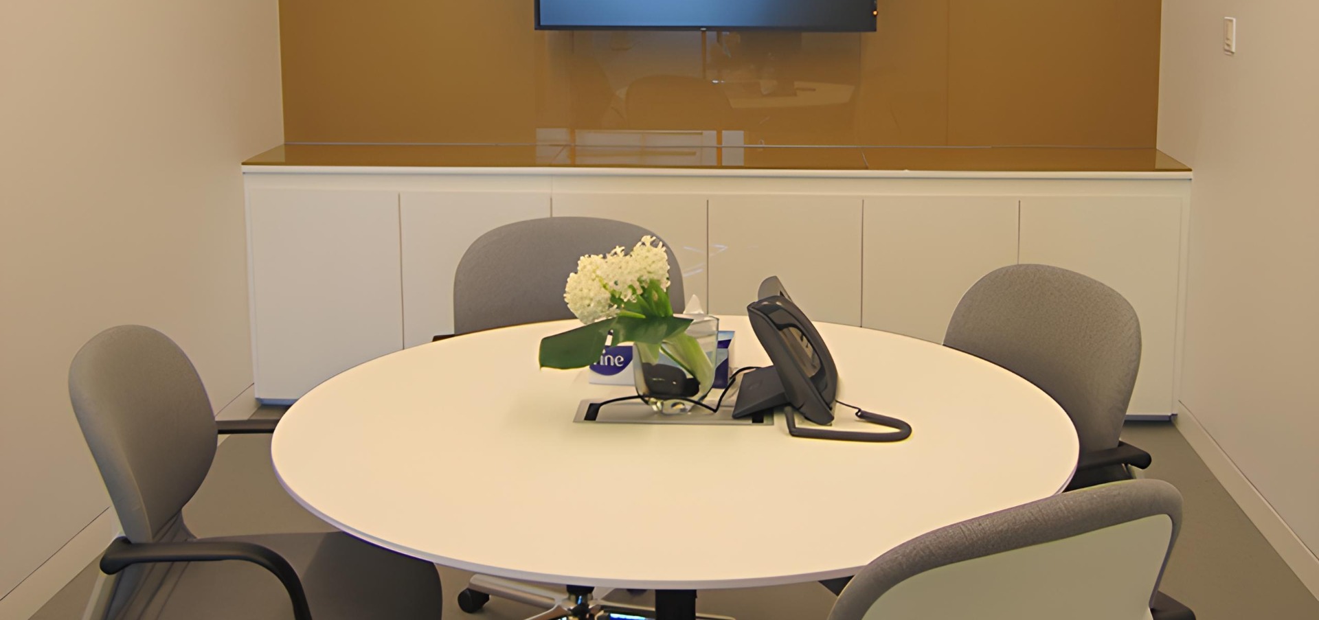 Aabar Offices - IPIC Square01 (3) (1)