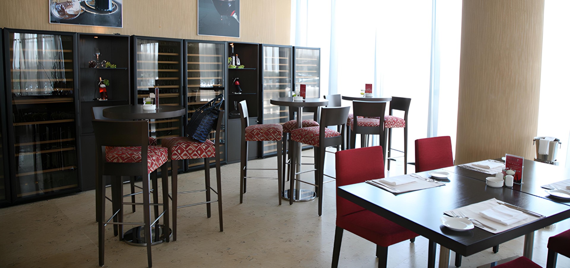 Danet Holiday Inn01 (1)