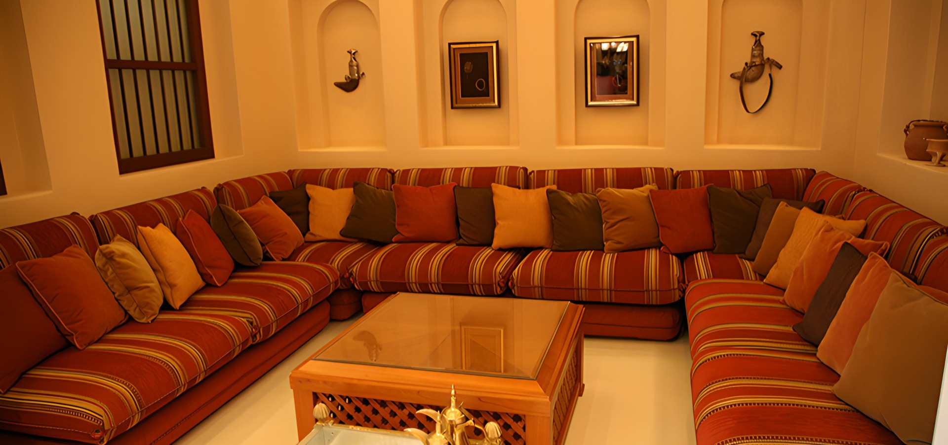 Mezlai Restaurant01 (2) (1)