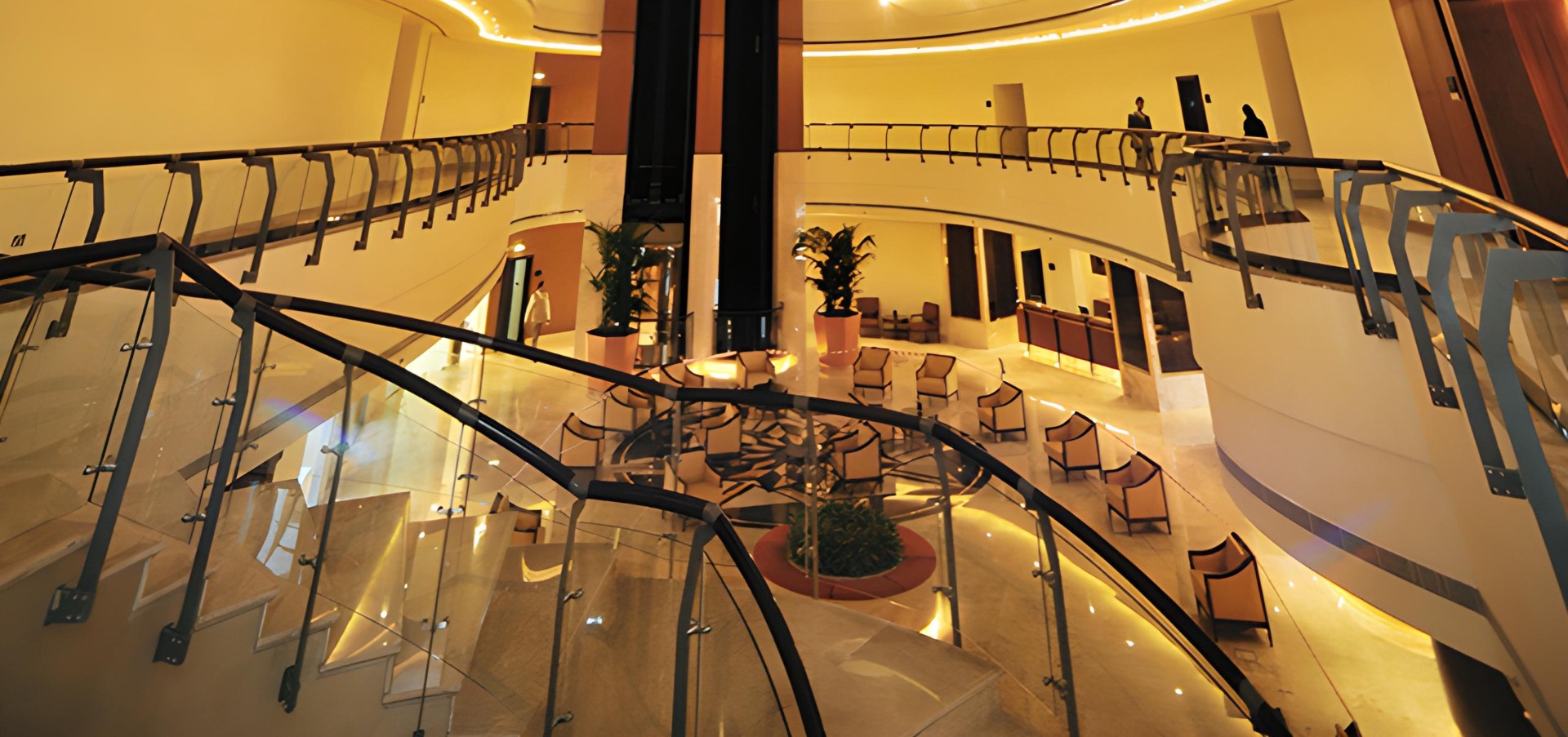 Rotana Khalidiya Hotel (6) (2)